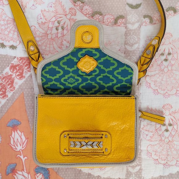 Oryany yellow and grey leather crossbody bag - Picture 6 of 12